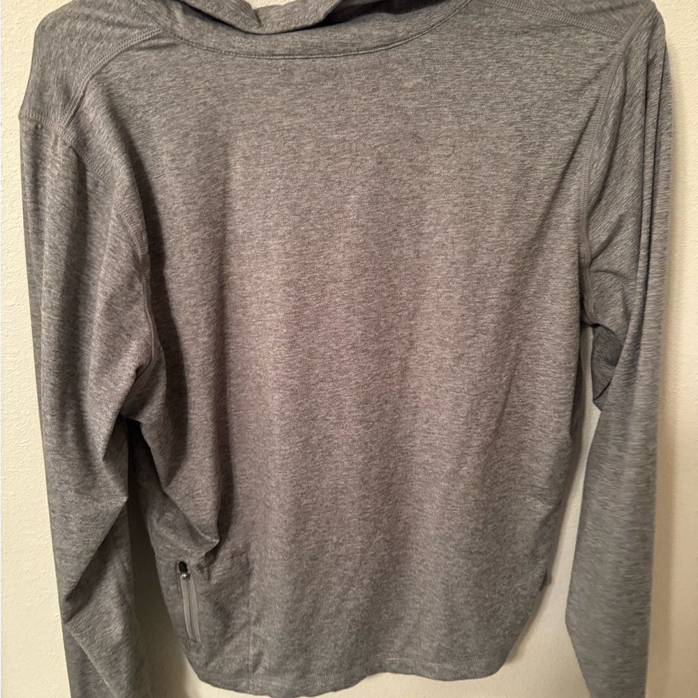 Vuori Heather Gray quarter zip - Picture 2 of 3